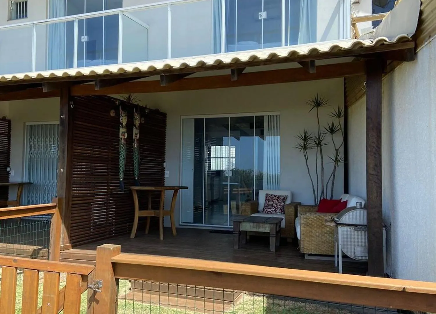 Sobrado Frente Ao Mar Mariscal 4 Pessoas Apartment Bombinhas