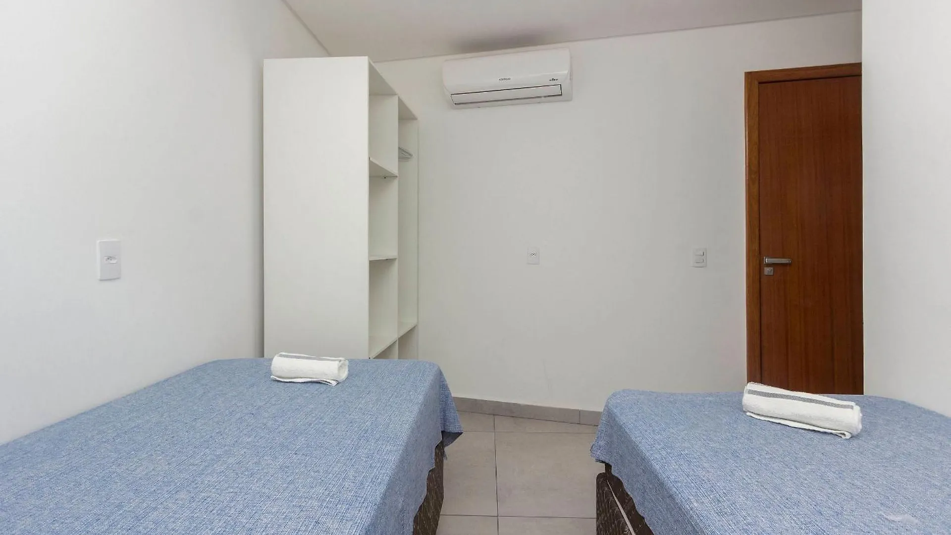 Sobrado Frente Ao Mar Mariscal 4 Pessoas Apartment Bombinhas 0*,  Brazil