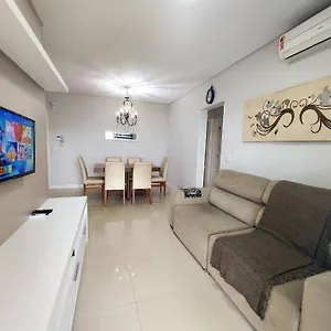 Apartamento Frente Mar Mariscal, Bombinhas